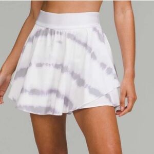 Lululemon court rival skirt